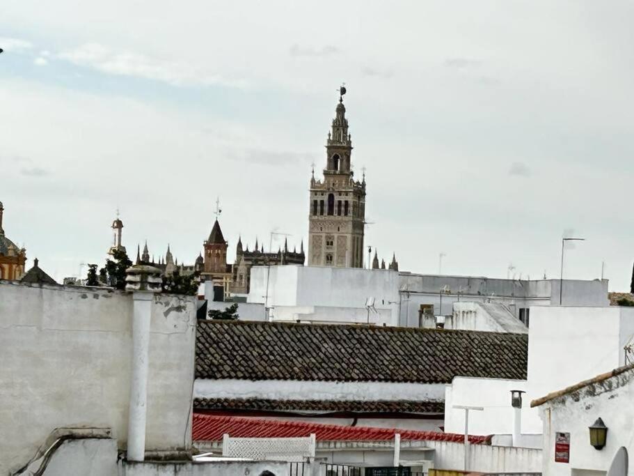 Hispalis Atico Santa Cruz Sevilla Exterior foto
